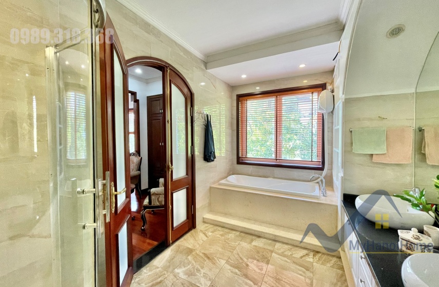 Biệt thự song lập Vinhomes Riverside full nội thất cần cho thuê 13