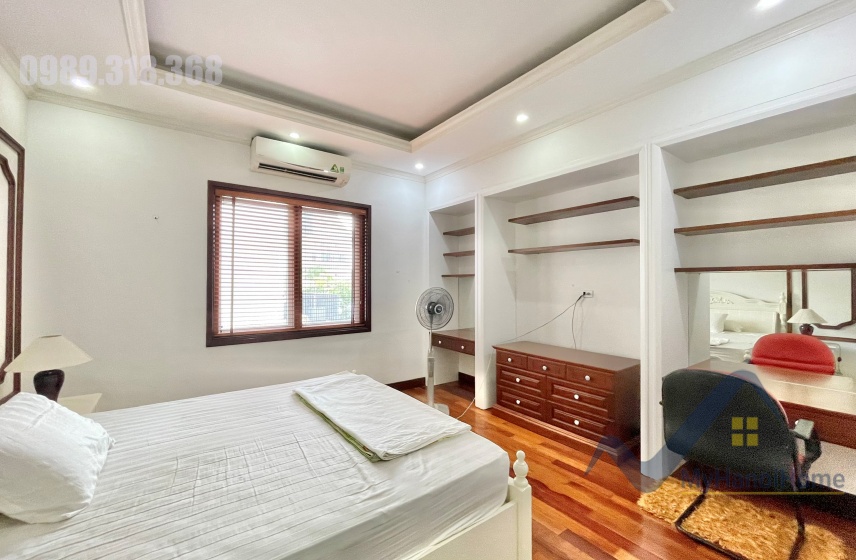 Biệt thự song lập Vinhomes Riverside full nội thất cần cho thuê 14
