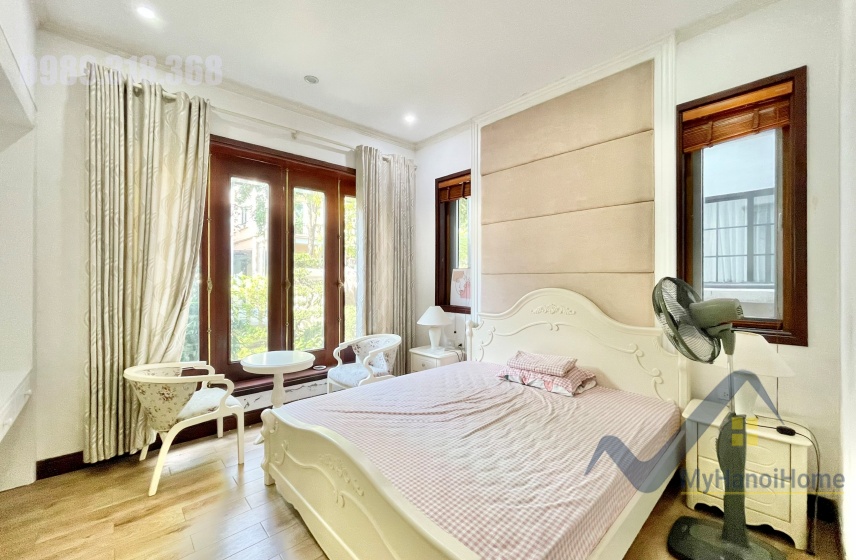 Biệt thự song lập Vinhomes Riverside full nội thất cần cho thuê 6