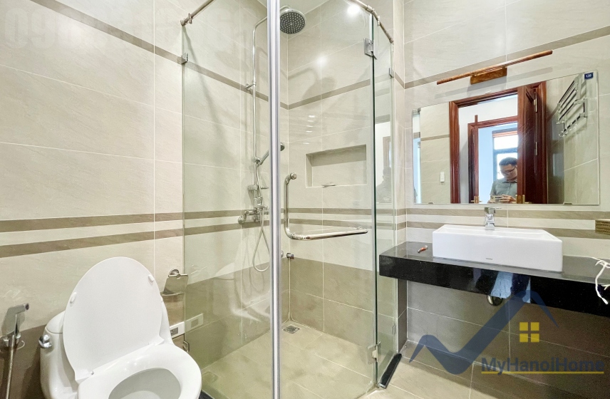Biệt thự Vinhome Harmony cho thuê, 3 mặt thoáng full nội thất, gần Hồ 19