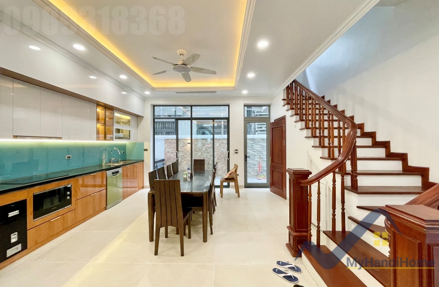 Biệt thự Vinhome Harmony cho thuê, 3 mặt thoáng full nội thất, gần Hồ 3
