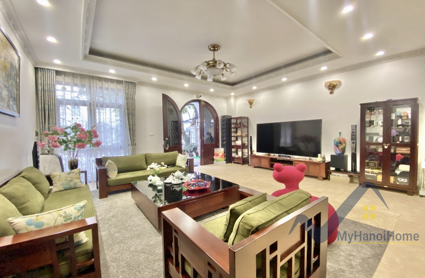 Biệt thự Vinhome Harmony gần hồ Harmony cho thuê đủ đồ 3