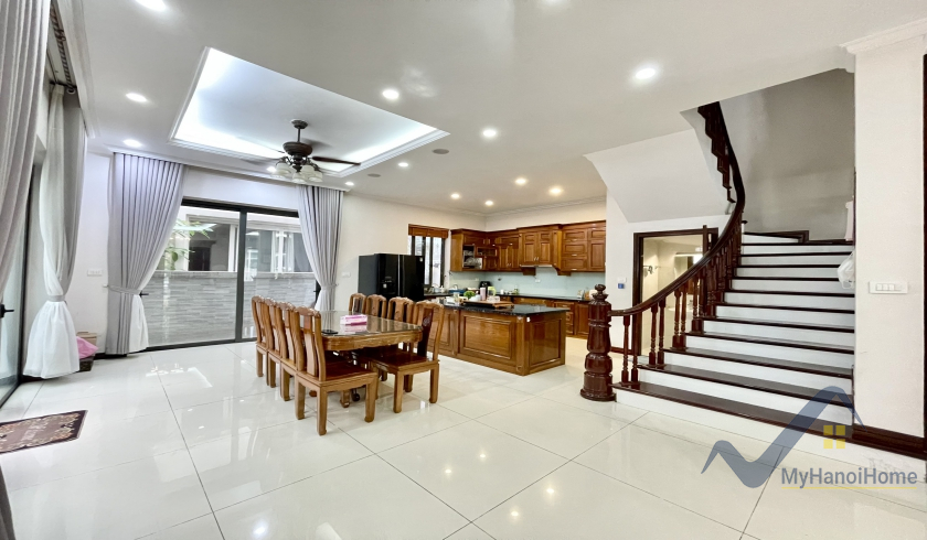 Biệt thự Vinhome Riverside full nội thất, đã sửa chữa đẹp 4PN 3
