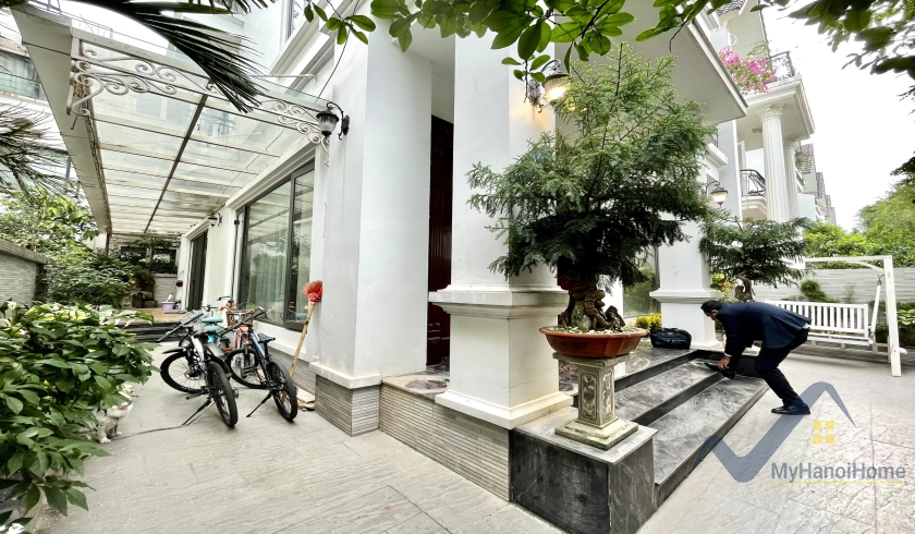 Biệt thự Vinhome Riverside full nội thất, đã sửa chữa đẹp 4PN 5