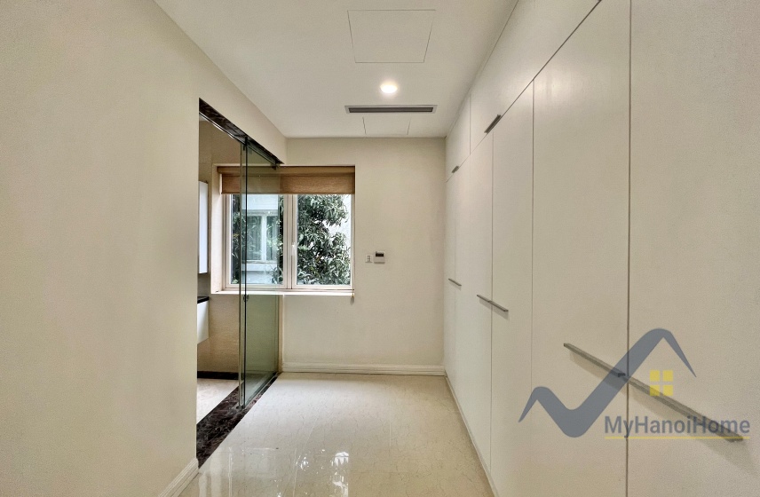 Biệt thự Vinhome Riverside full nội thất đơn lập cần cho thuê 11