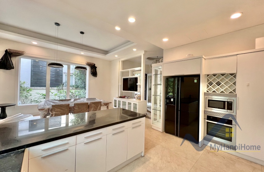 Biệt thự Vinhome Riverside full nội thất đơn lập cần cho thuê 5