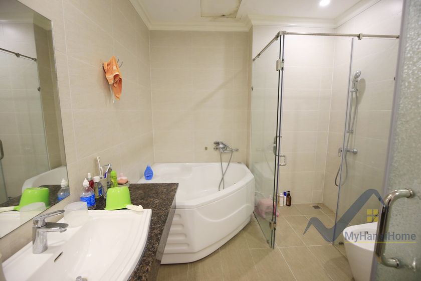 Biệt thự Vinhomes Harmony cho thuê full đồ, có thang máy 13