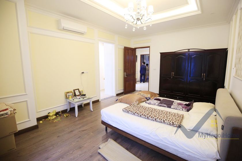 Biệt thự Vinhomes Harmony cho thuê full đồ, có thang máy 14