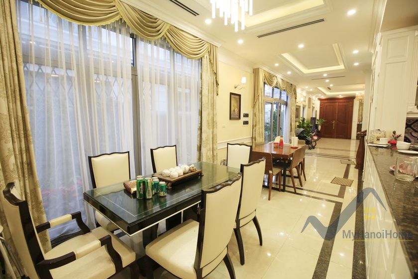 Biệt thự Vinhomes Harmony cho thuê full đồ, có thang máy 5