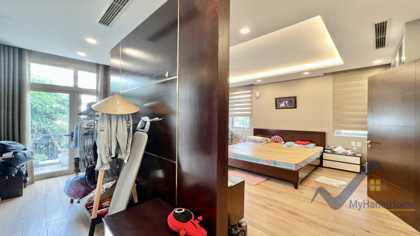 Biệt thự Vinhomes Harmony gần Vinschool cho thuê có thang máy 7