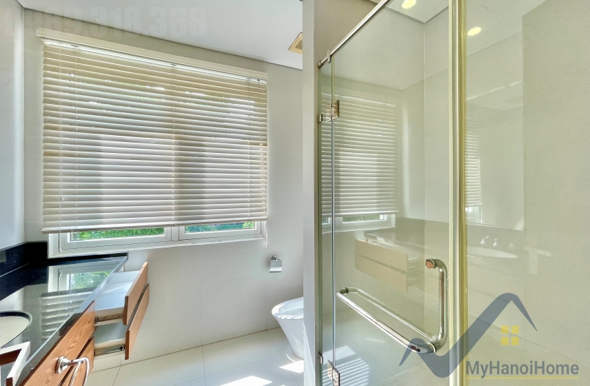 Biệt thự Vinhomes Riverside cho thuê, căn song lập full đồ 12