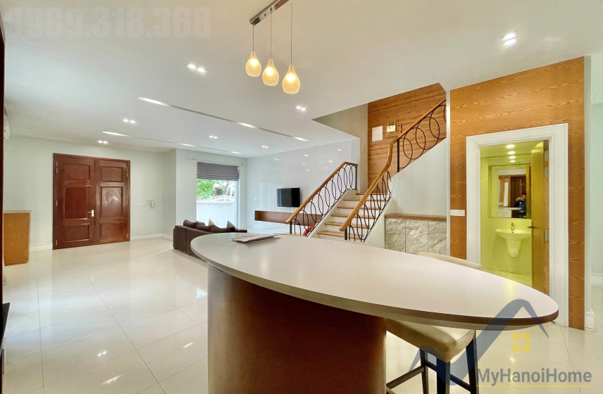 Biệt thự Vinhomes Riverside cho thuê, căn song lập full đồ 3