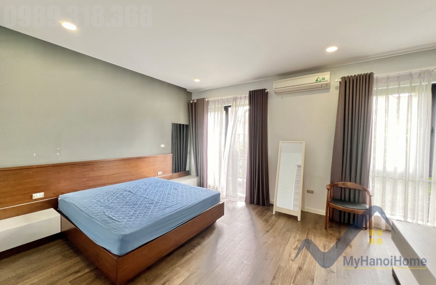 Biệt thự Vinhomes Riverside cho thuê căn song lập, gần sân Golf 12