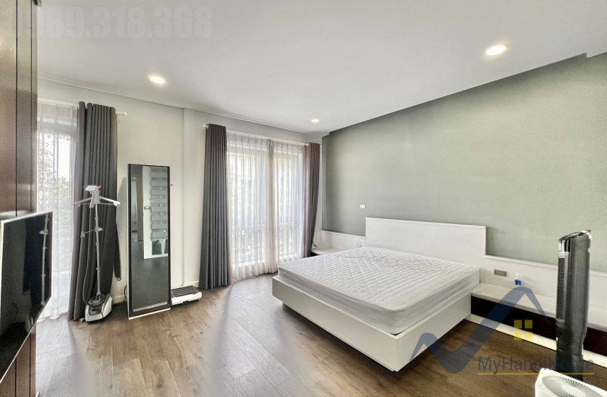 Biệt thự Vinhomes Riverside cho thuê căn song lập, gần sân Golf 16