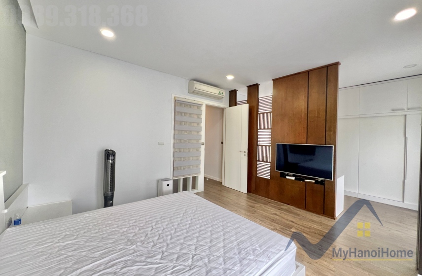 Biệt thự Vinhomes Riverside cho thuê căn song lập, gần sân Golf 17