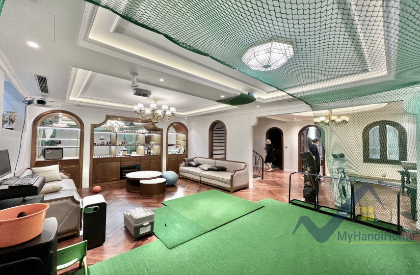 Biệt thự Vinhomes Riverside cho thuê đầy đủ nội thất, gần BIS 7