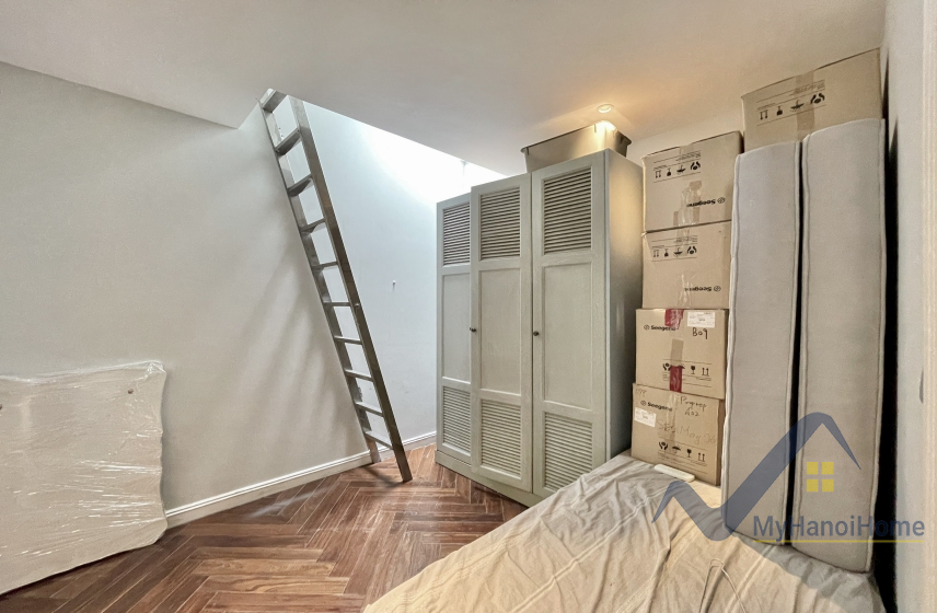 Biệt thự Vinhomes Riverside cho thuê đầy đủ nội thất, gần BIS 21