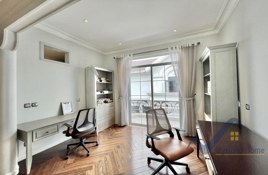 Biệt thự Vinhomes Riverside cho thuê đầy đủ nội thất, gần BIS 22