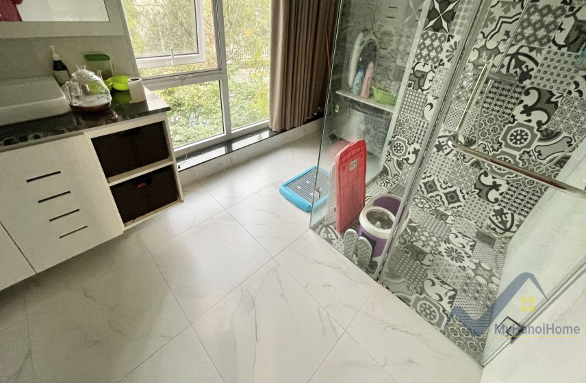 Biệt thự Vinhomes Riverside cho thuê đơn lập, đã thiết kế mới 16