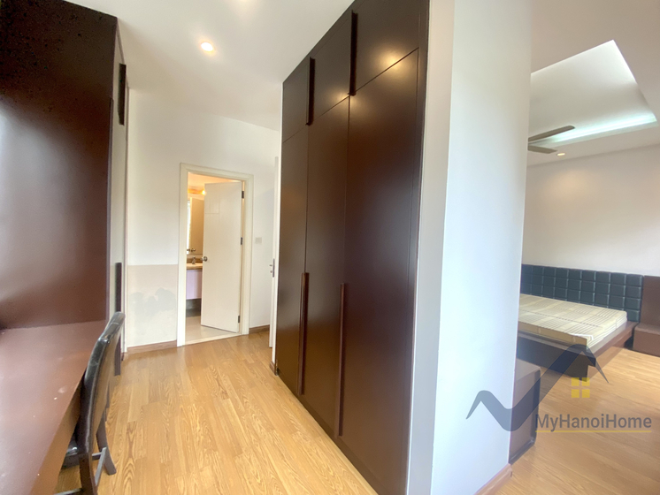 Biệt thự Vinhomes Riverside cho thuê đủ đồ 5PN 14