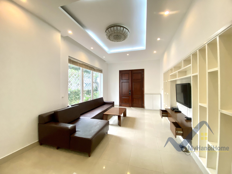 Biệt thự Vinhomes Riverside cho thuê đủ đồ 5PN 3