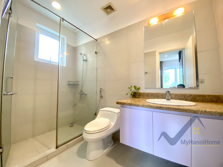 Biệt thự Vinhomes Riverside cho thuê đủ đồ 5PN 15