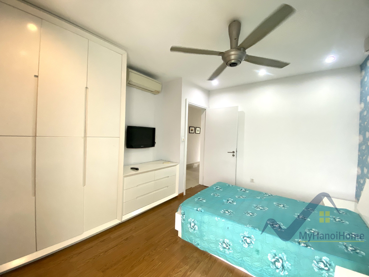 Biệt thự Vinhomes Riverside cho thuê đủ đồ 5PN 17