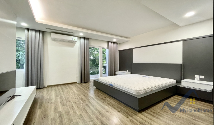 Biệt thự Vinhomes Riverside cho thuê hướng Tây Bắc 13