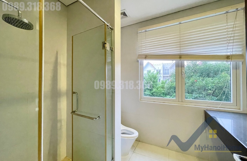 Biệt thự Vinhomes Riverside cho thuê không đồ, 4PN 10