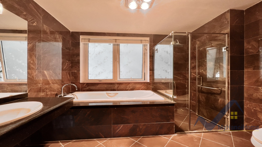 Biệt thự Vinhomes Riverside song lập gần BIS cho thuê ngay 8