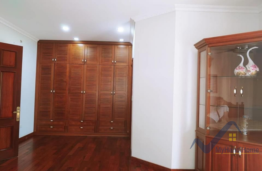 Cần bán song lập Vinhomes Riverside Long Biên đã hoàn thiện mới 10
