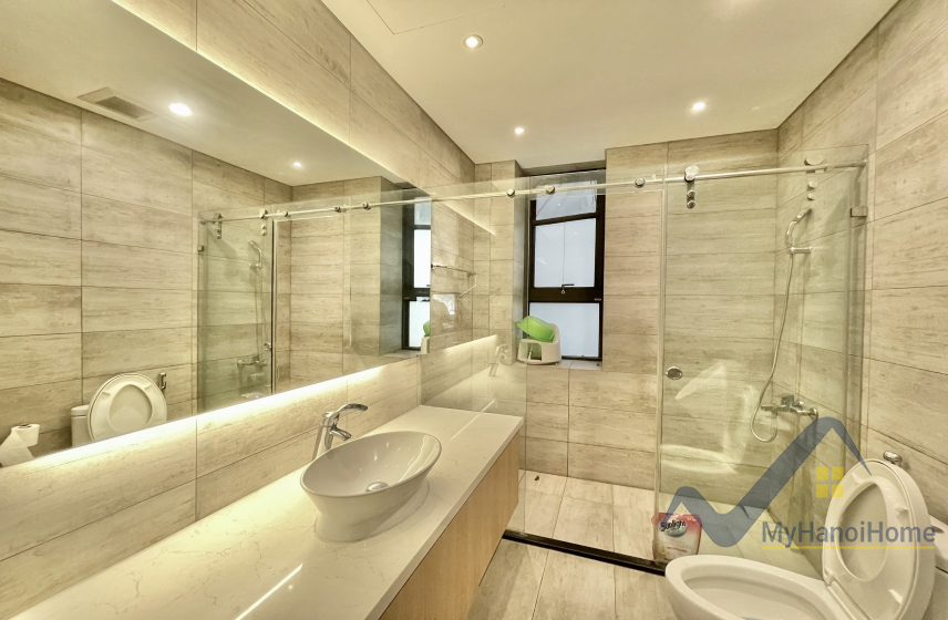 Cần cho thuê biệt thự đơn lập Vinhomes Riverside đầy đủ nội thất 5