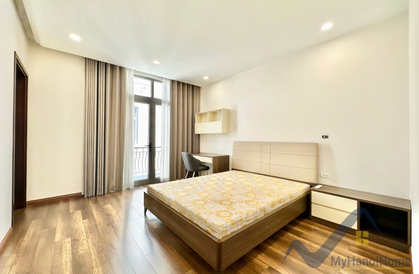 Cần cho thuê biệt thự song lập Harmony Long Biên, có thang máy 4PN 10