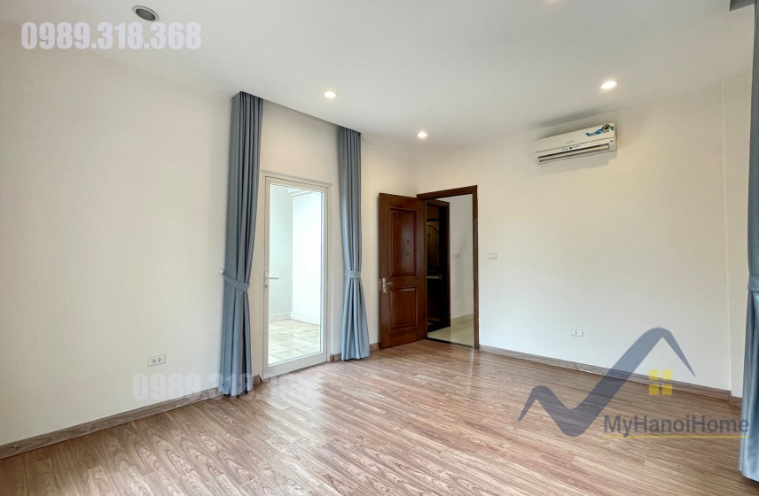 Cần cho thuê biệt thự song lập Vinhomes Riverside không đồ 4PN 13