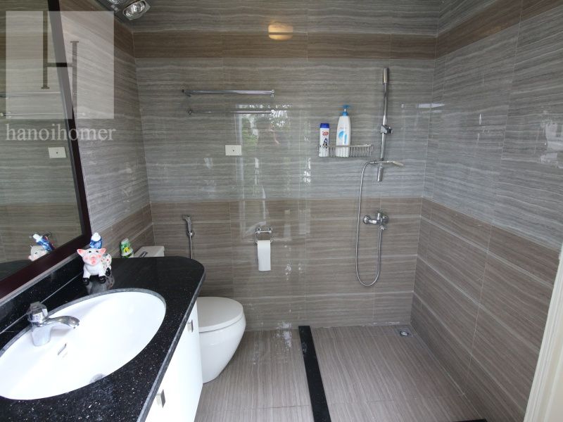 Cần cho thuê biệt thự Vinhome Riverside gần Almaz đủ đồ 13