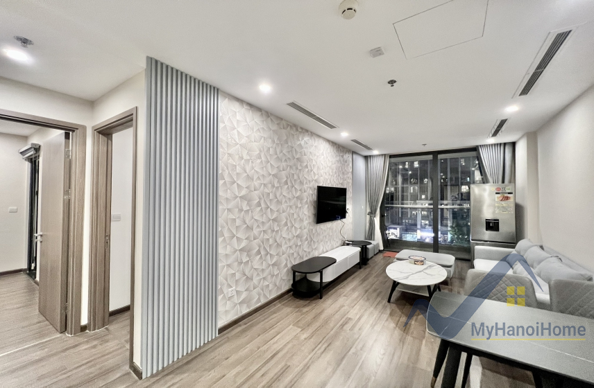Căn hộ 2PN 2WC chung cư Vinhomes Symphony Long Bien cho thuê 1
