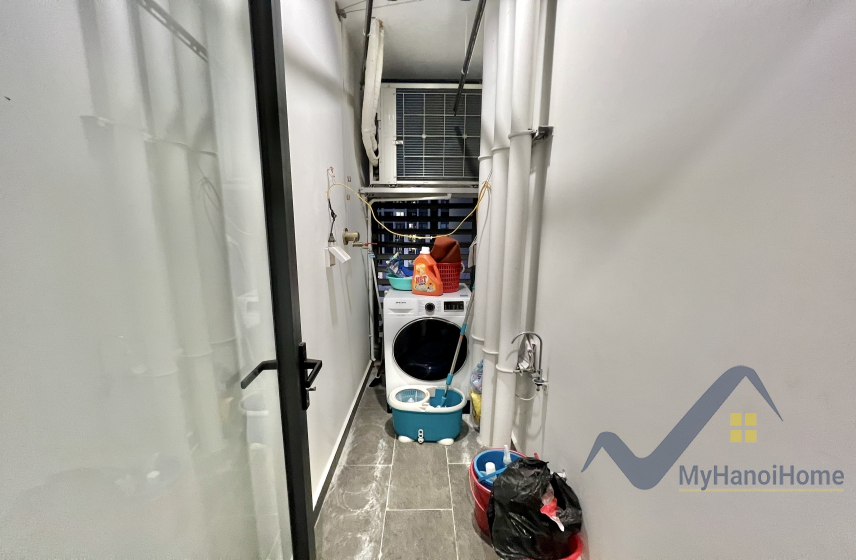 Căn hộ 2PN 2WC chung cư Vinhomes Symphony Long Bien cho thuê 12