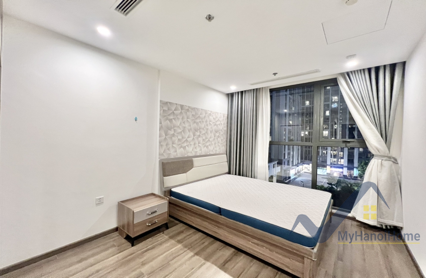 Căn hộ 2PN 2WC chung cư Vinhomes Symphony Long Bien cho thuê 6