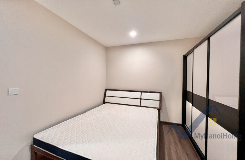 Căn hộ 2PN 2WC chung cư Vinhomes Symphony Long Bien cho thuê 9