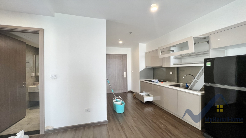 Căn hộ 2PN 2WC tại CC Vinhomes Symphony cho thuê đủ đồ 3