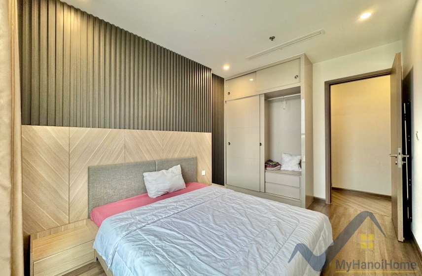 Căn hộ 3PN đủ đồ cho thuê tại CC Vinhomes Symphony 11