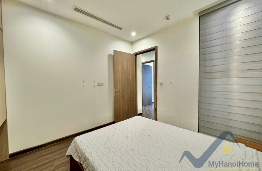 Căn hộ 3PN đủ đồ cho thuê tại CC Vinhomes Symphony 16