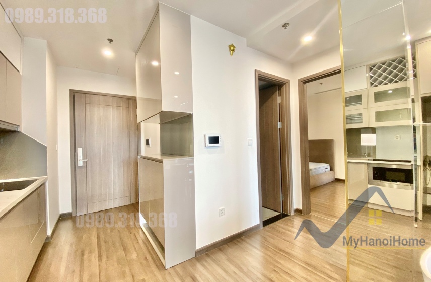 Căn hộ full nội thất Vinhomes Symphony cho thuê 2PN 2WC 6