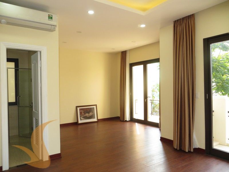 Chính chủ bán biệt thự Hoa Lan Vinhomes Riverside căn góc 7