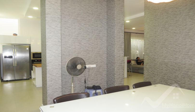 Chính chủ bán nhà Anh Đào Vinhomes Riverside đã sửa chữa 8