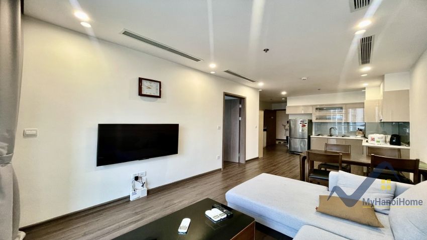 Cho thuê 2PN 2WC căn hộ Vinhomes Symphony full đồ 1