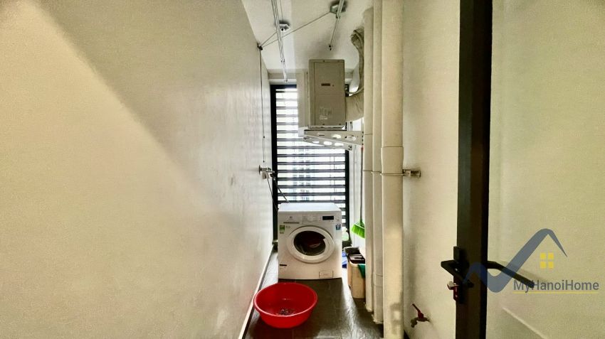 Cho thuê 2PN 2WC căn hộ Vinhomes Symphony full đồ 12