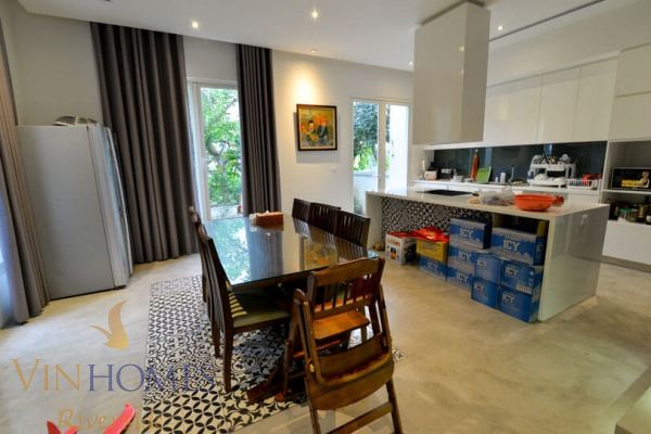 Cho thuê biệt thự Bằng Lăng Vinhomes Riverside đủ đồ 4PN 2