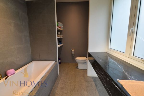 Cho thuê biệt thự Bằng Lăng Vinhomes Riverside đủ đồ 4PN 7