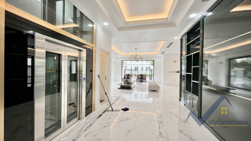 Cho thuê biệt thự đơn lập Vinhomes Harmony gần Vinschool 10